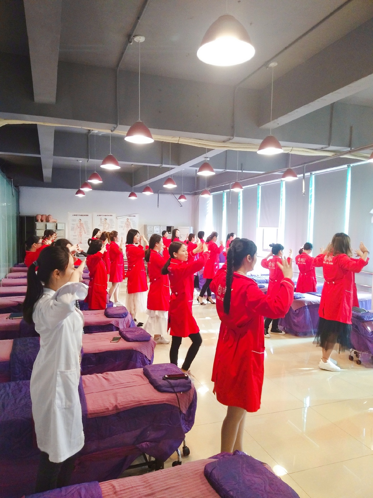微信图片_20190411182839.jpg